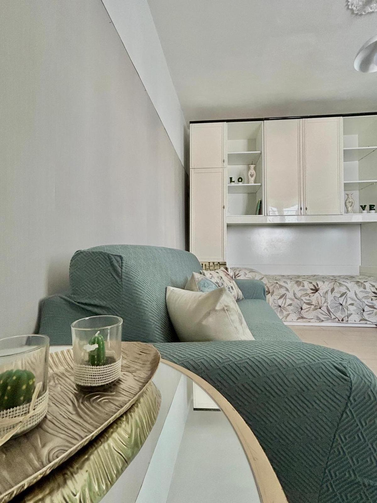 La Finestrella Apartment Giardina Gallotti ภายนอก รูปภาพ