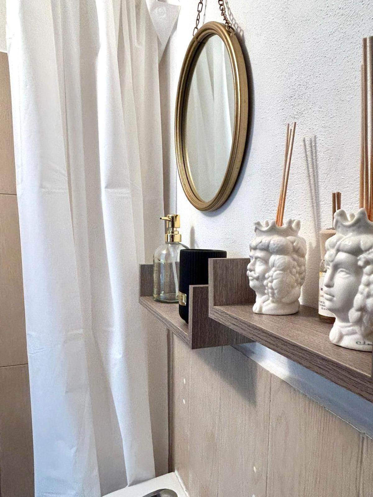 La Finestrella Apartment Giardina Gallotti ภายนอก รูปภาพ