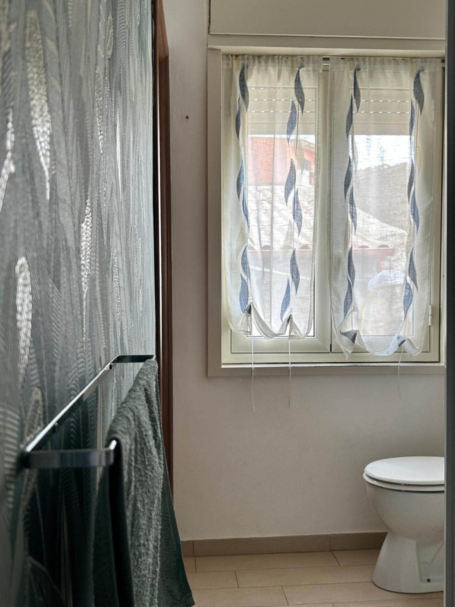 La Finestrella Apartment Giardina Gallotti ภายนอก รูปภาพ