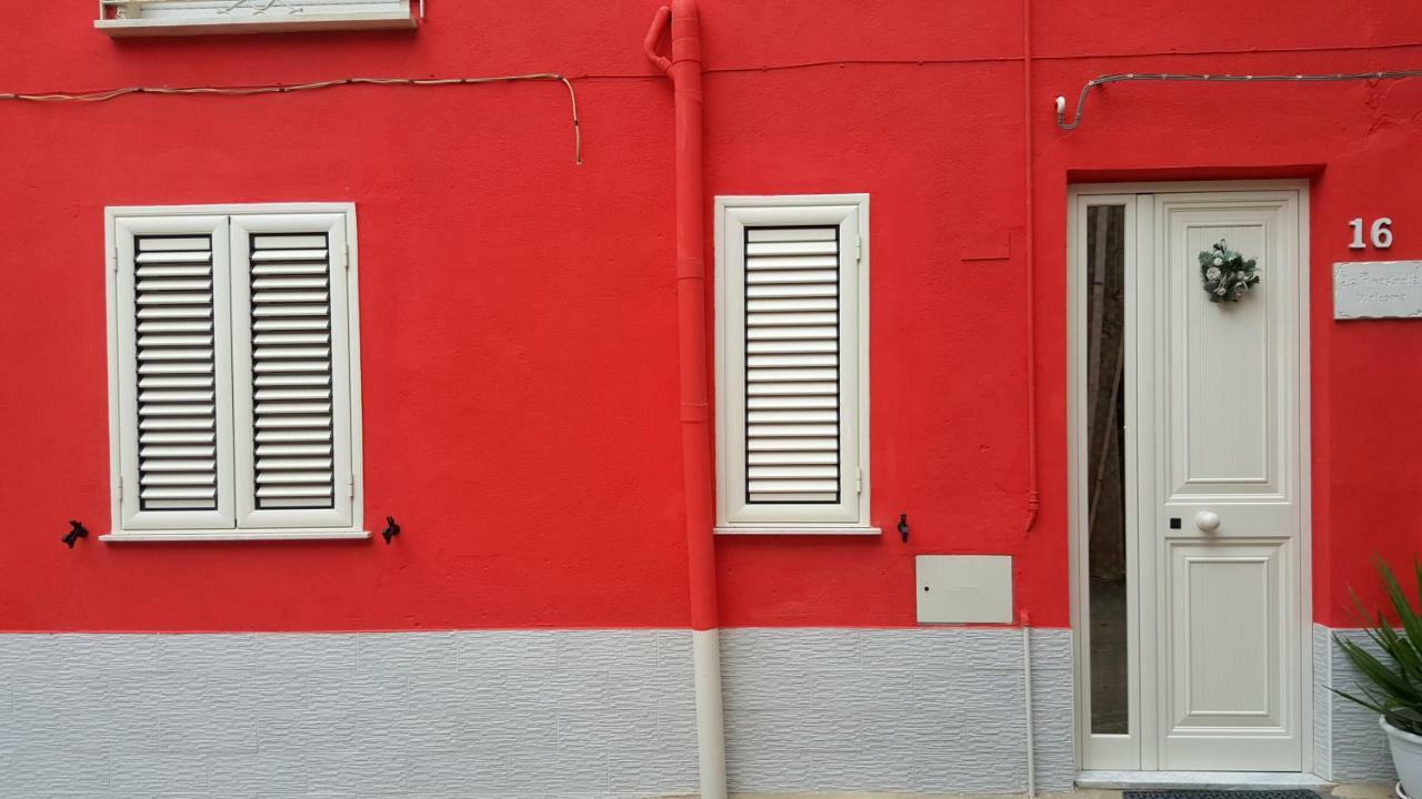 La Finestrella Apartment Giardina Gallotti ภายนอก รูปภาพ